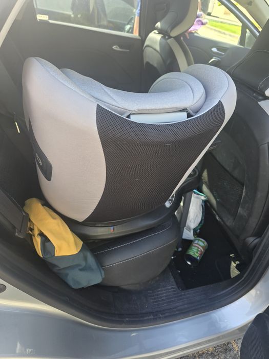 Joie Cadeira Auto i-Spin 360 
JoiCadeira Auto i-Spin 36