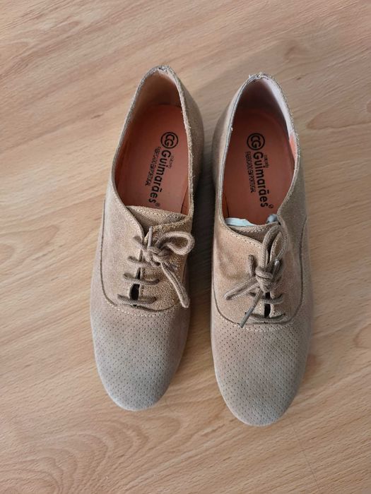 Sapatos Calçado Guimarães Tam. 39 (Novos)