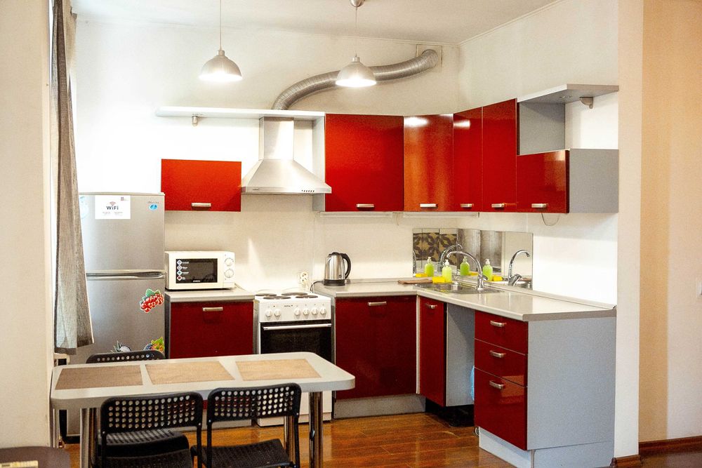 Своя подобово/тижнево стільна студія Дніпро,Центр,Пассаж,ЦУМ,шпиталь