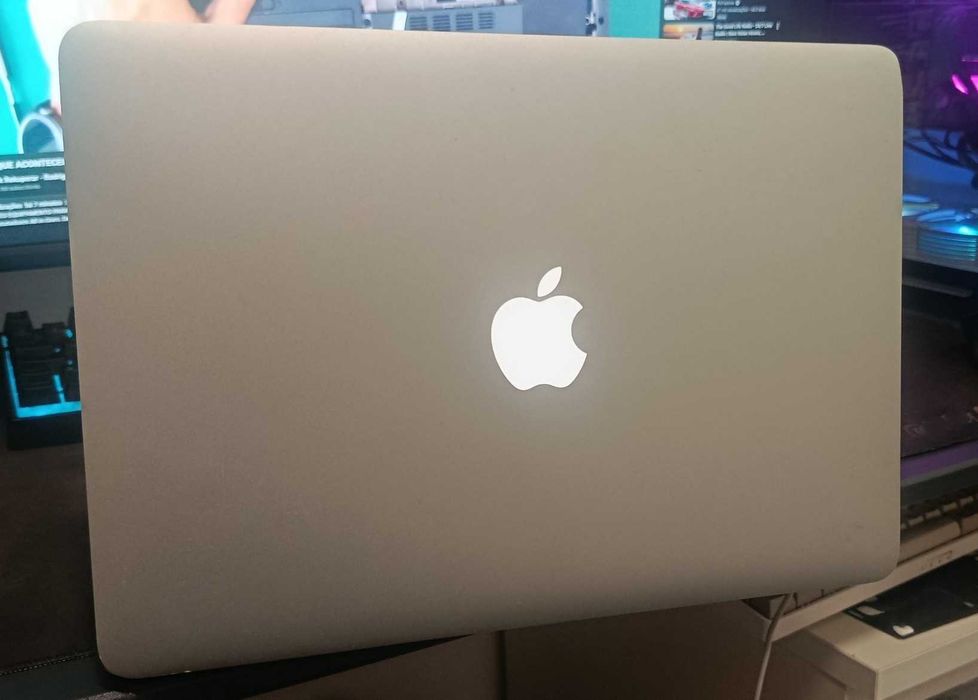 Macbook Air - Nvidia 320M488441491405547522