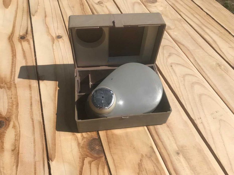 Продам механическую, заводную советскую бритву.