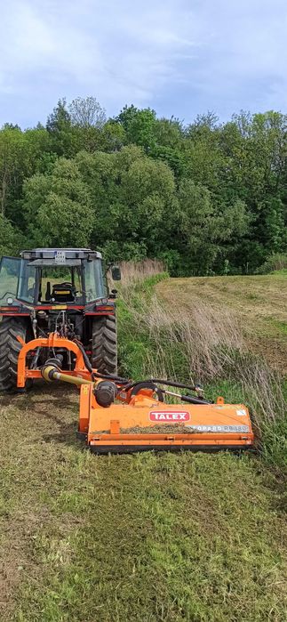 Odśnieżanie dróg, koszenie kosiarką bijakową, czyszczenie dróg