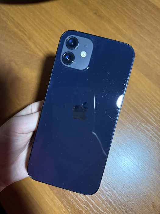 Продам Iphone 12 64 gb