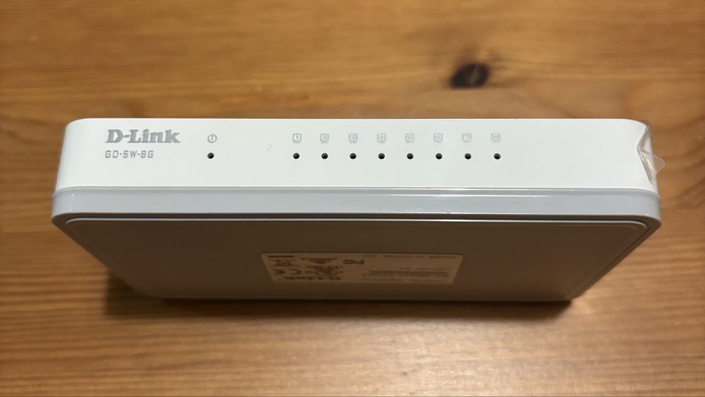 Kit Rede Cabos: 2x Powerline ASUS + Switch D‑Link 8 portas