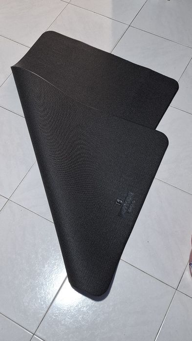 Tapete proteção para bicicleta estática 100 x 70cm marca Domyos