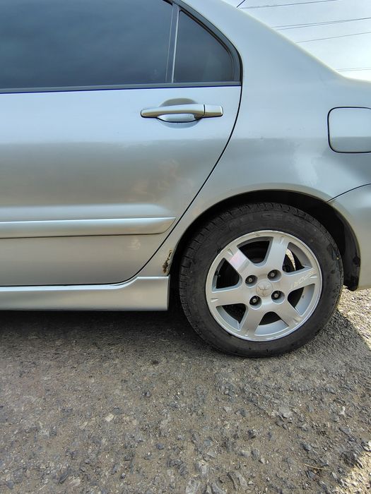 Продам MITSUBISH  Lancer 9