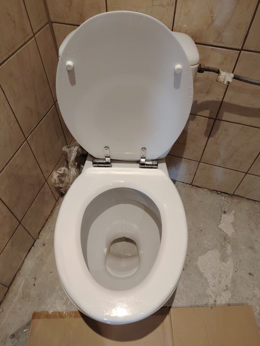 Sprzedam Kompakt Wc.
