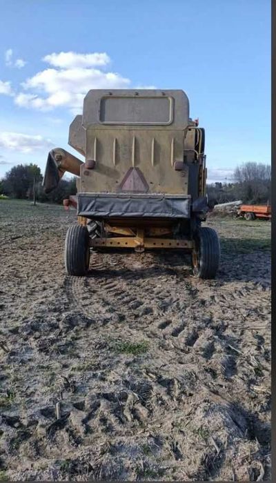 Ceifeira New Holland