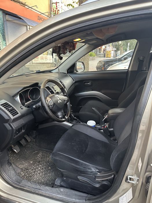Mitsubishi outlander xl