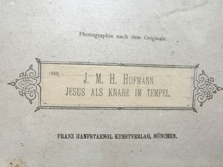 Grande antiga moldura Vitoriana com imagem do Jovem Jesus no Templo