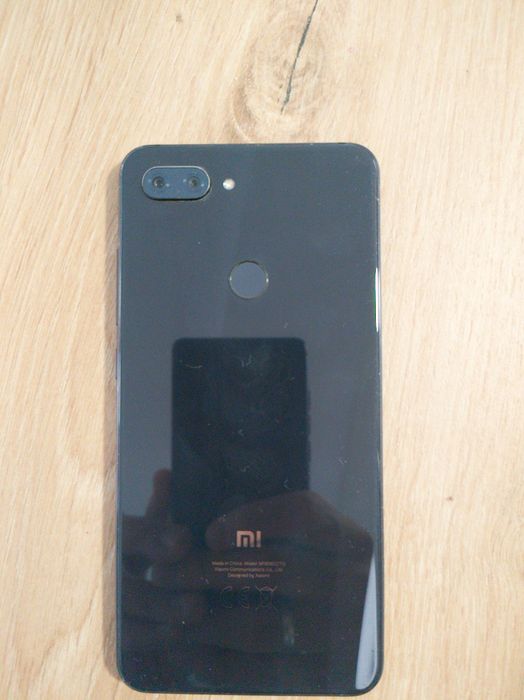 Xiaomi Mi 8 lite 4/64GB