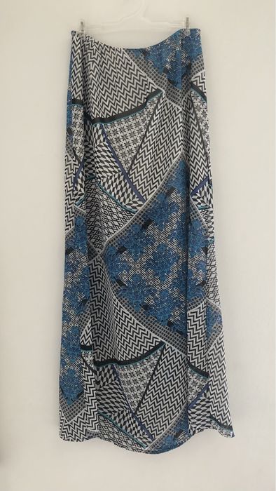 Spódnica z tkaniny typu szyfon, rozm. ok. 40