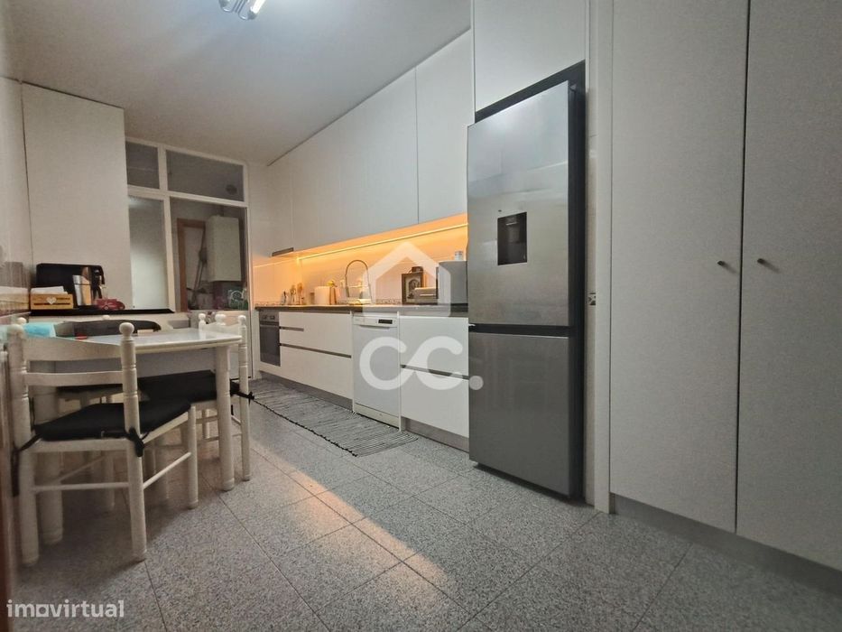 Apartamento T2 à Venda em Alfena – Conforto, Localização e Qualidade d