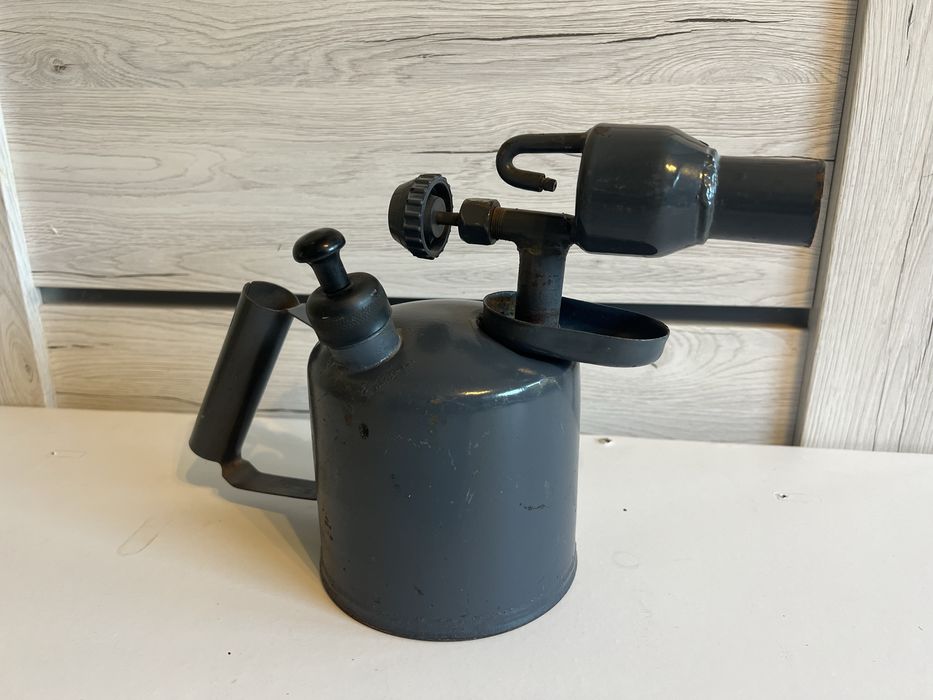 Lutlampa z PRL – antyk