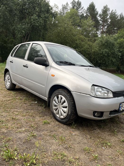 Lada Kalina 1119 (ВАЗ 1119), хетчбек, 5 дверей.
