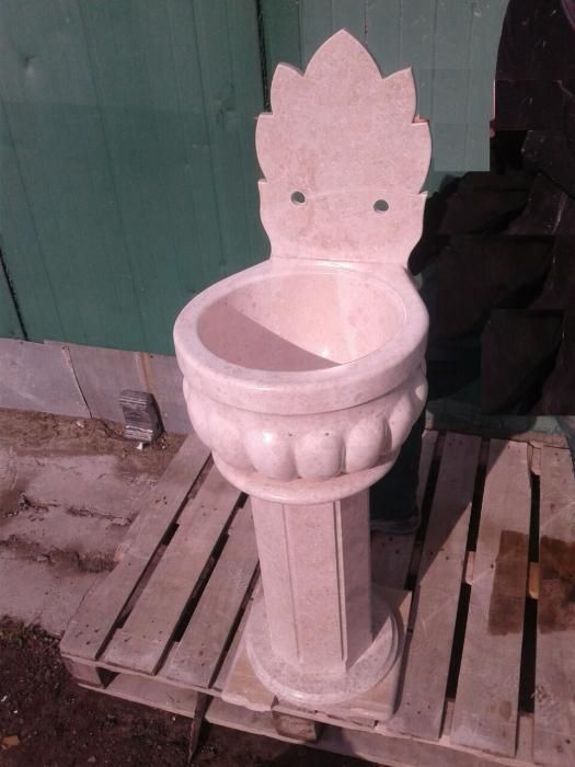 Курна для бани (хамама) из мрамора, оникса, рукомойник, мойка, фонтан