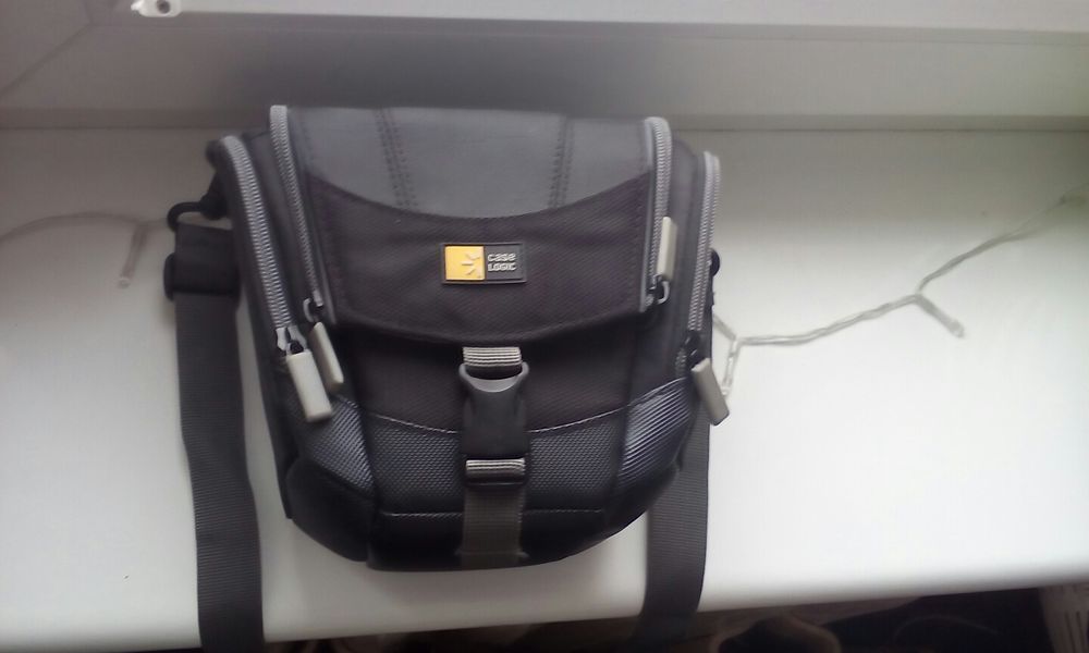 Etui na aparat fotograficzny nowy