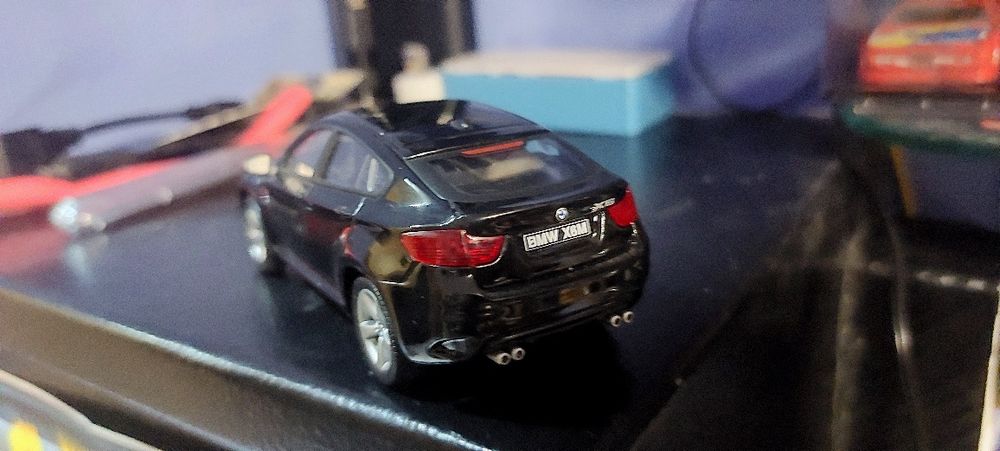 Модель автомобіля BMW X6