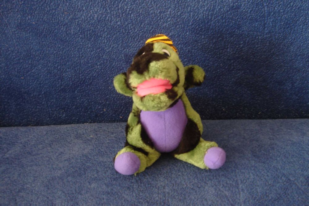 Продам одним лотом .