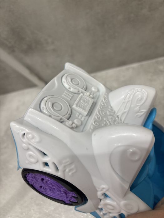 Samochód Equestria Girls My little pony monster high