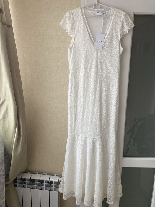 Плаття мереживо платье на крестины венчание в церковь кружевное удлене