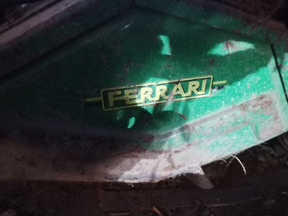 motocultivador com alfaias agrícolas