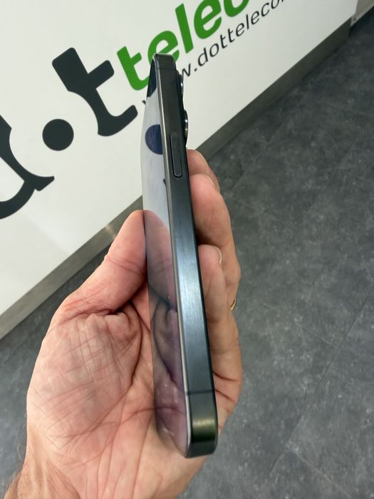 iPhone 15 Pro 128GB - Garantia