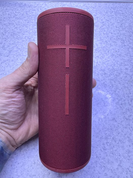 Bluetooth колонка Ultimate Ears Boom 3 від Logitech