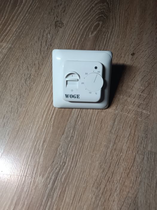 Терморегулятор для "теплої підлоги