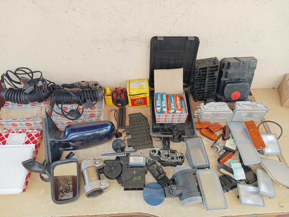 Audii, BMW, Volkswagen - części - nowe i używane (23.6)