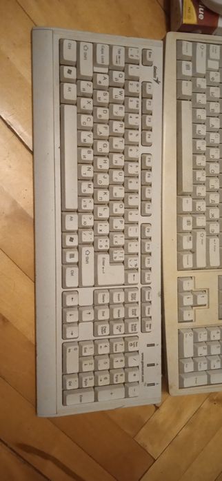 Планки памяти DDR-400.