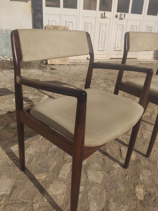 Cadeiras vintage em pau santo