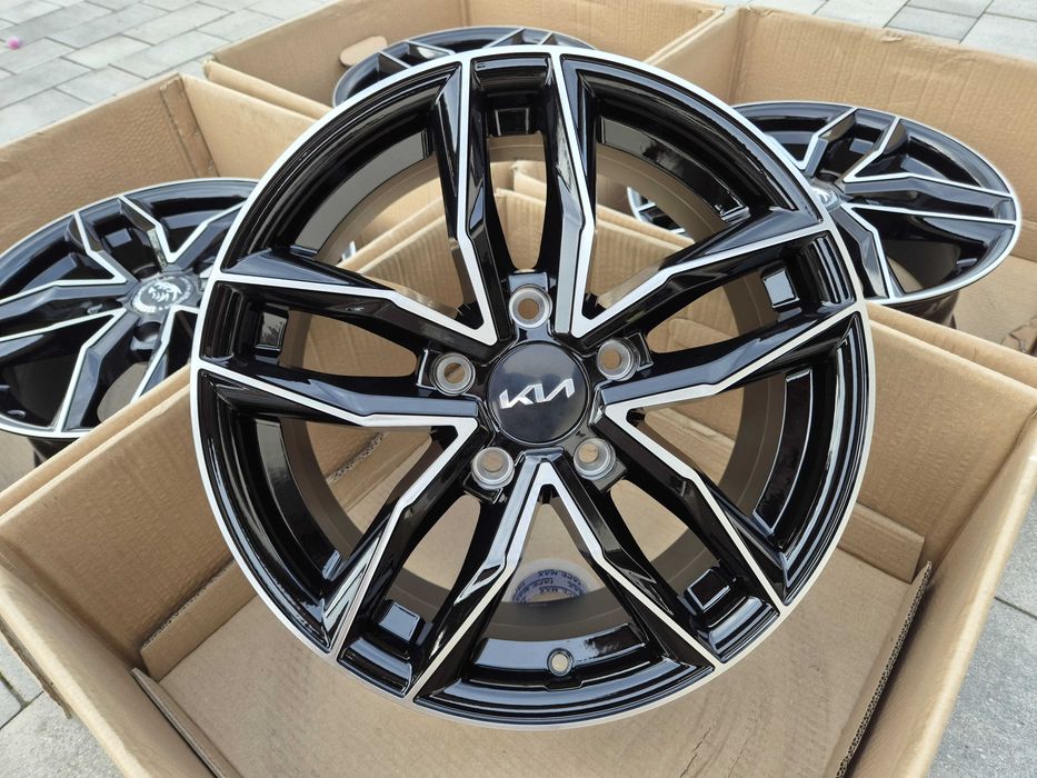 Felgi 17" 5x114,3 Dostawcze Renault Trafic Opel Vivaro Nissan Townstar Citan Nowe | #DM05