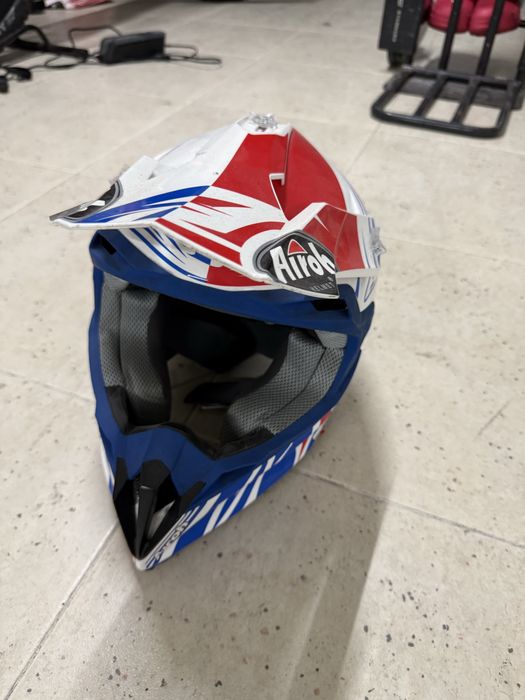 Capacete Airoh XS