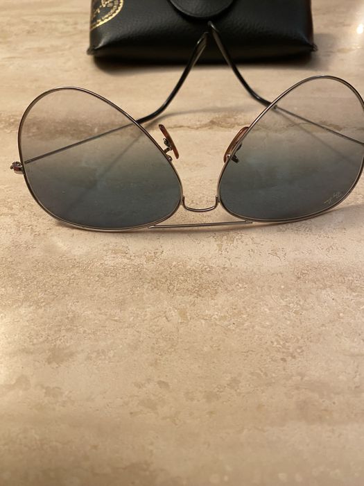 Vendo óculos de sol Ray Ban azuis con lentes degrade