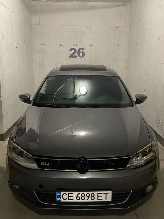 Продам VW JETTA GLI 2.0 DSG 2013