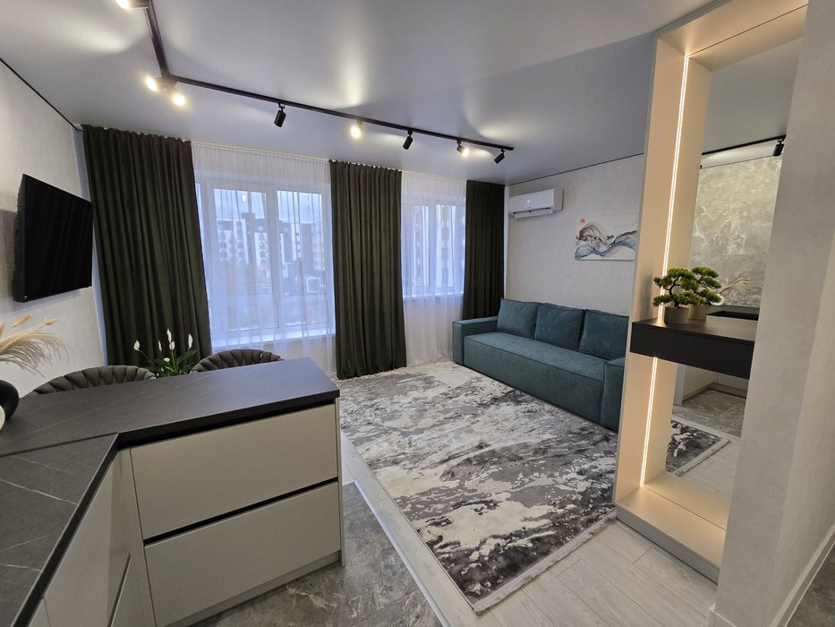 VIP квартира в ЖК Молодість з ліфтом