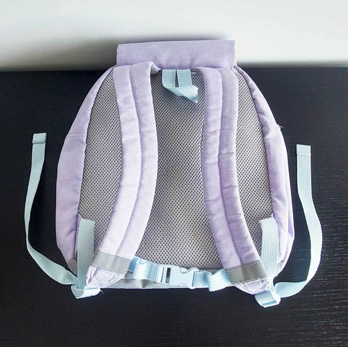 Mochila de criança em formato de unicórnio