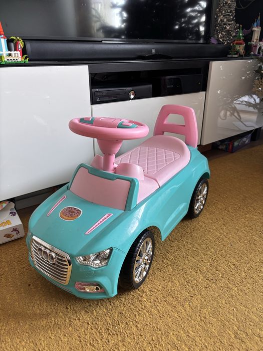 Auto jeździk Wader dla dziewczynki