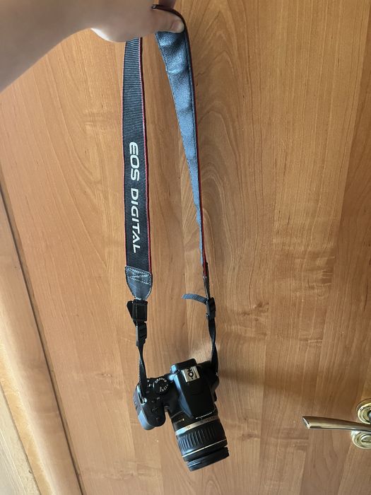 Фотоапар Canon EOS Rebel XS