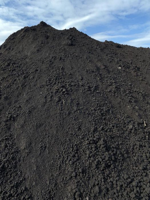 Пісок, чорнозем, щебінь, відсів – доставка від 1 тонни! (Песок Щебень)
