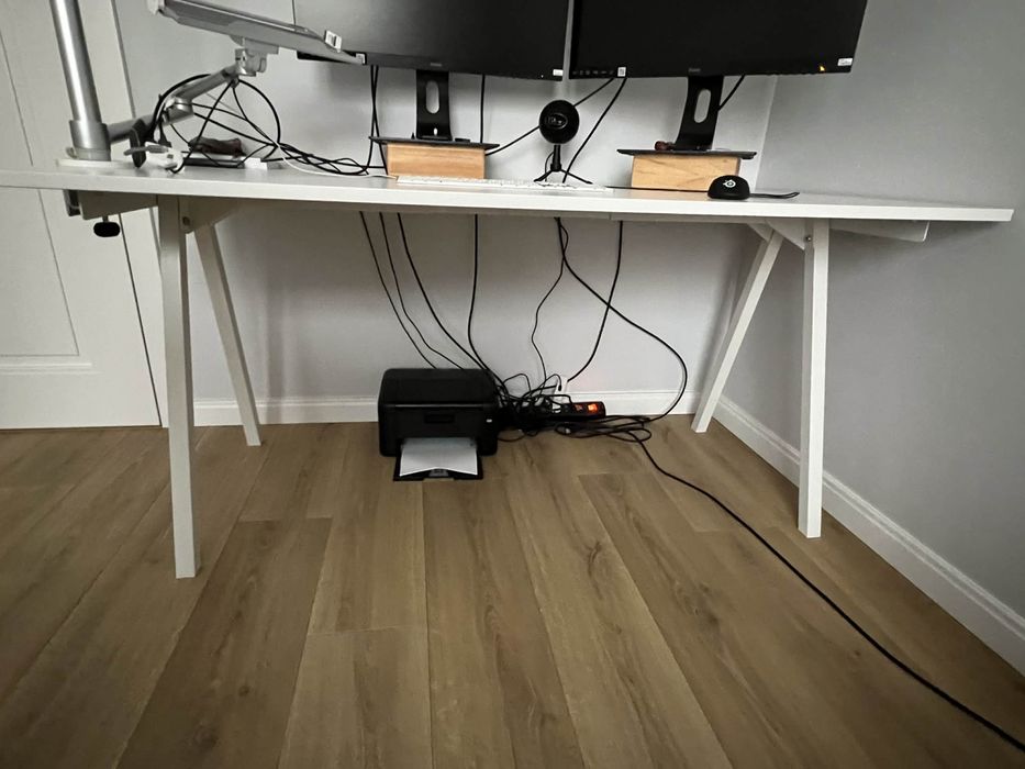 Białe biurko IKEA 80x160 cm