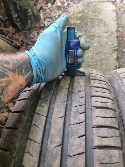 Dwie opony letnie 225/45r17 Firemax 2021 rok