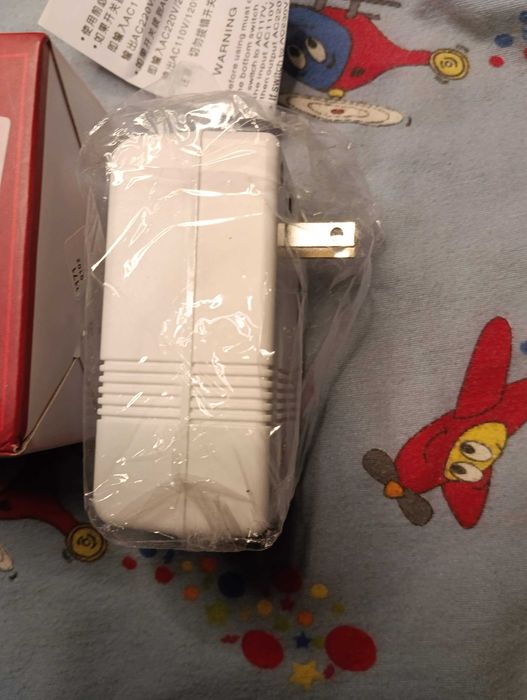 Блок живлення конвертер понижуючий перетворювач 220V в 110V 100W