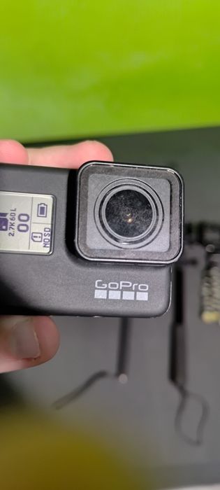Go pro hero 7 + bateria + jakieś akcesoria