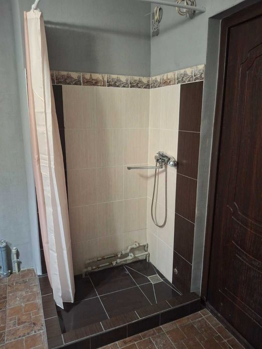 Продам гостинку Солоницівка (Солоницевка) можна по сертифікату