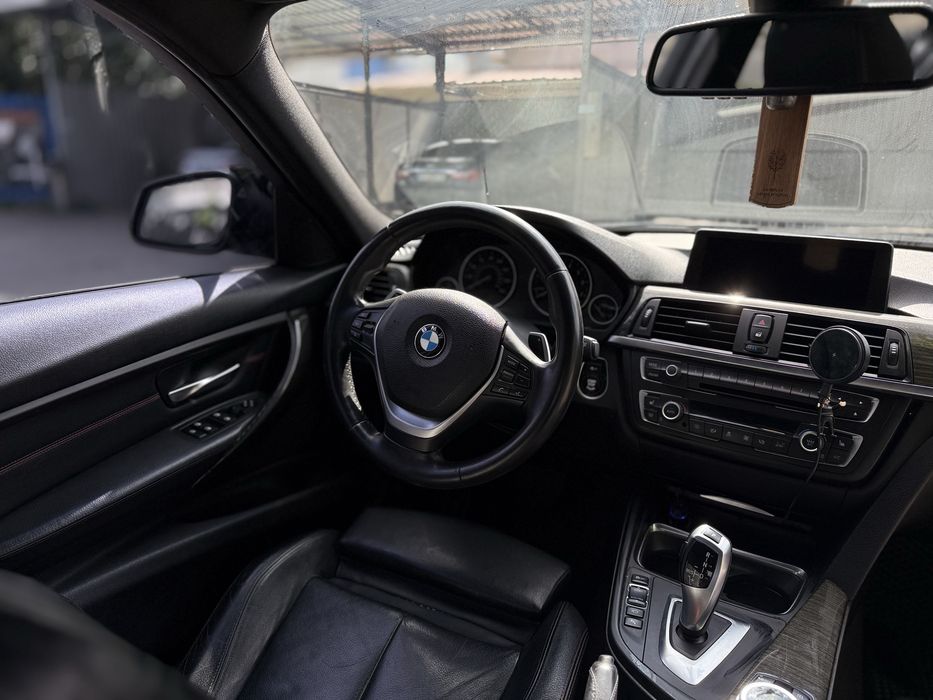 BMW 328i xDrive F30, 245 к.с.
