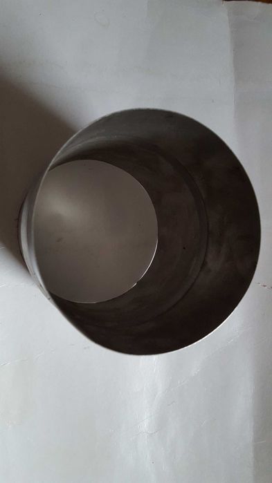 Rura z kwasówki stali fi 120 mm, długość 130 mm i uszczelniacz kominka