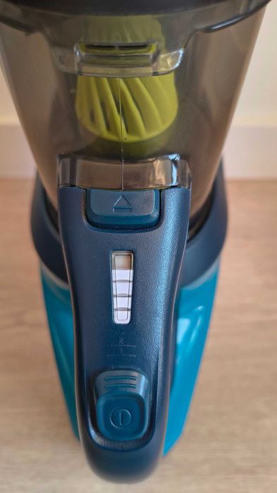 Odkurzacz bezprzewodowy pionowy Philips  FC6727