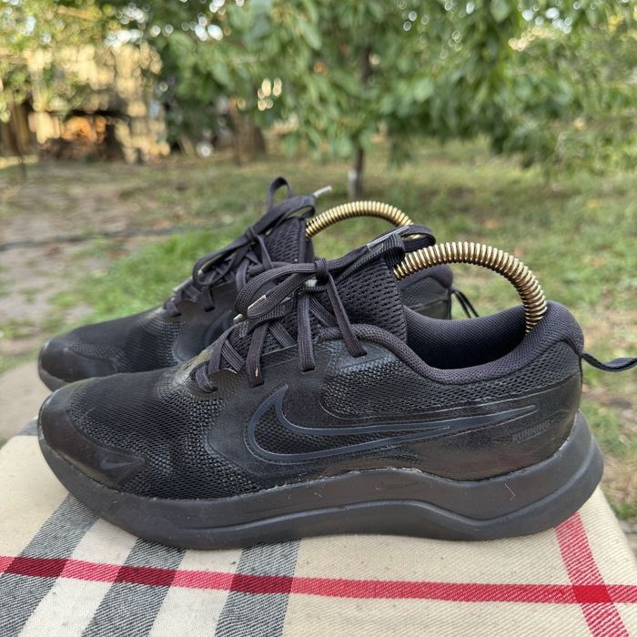 Кроссовки Nike Cosmic Runner Black, 38,5 размер, Оригинал, Кросівки